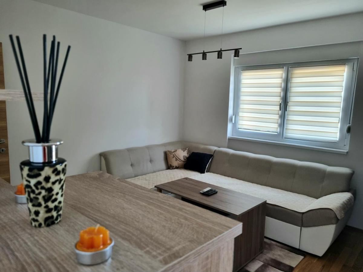 Apartman Court Приедор Экстерьер фото